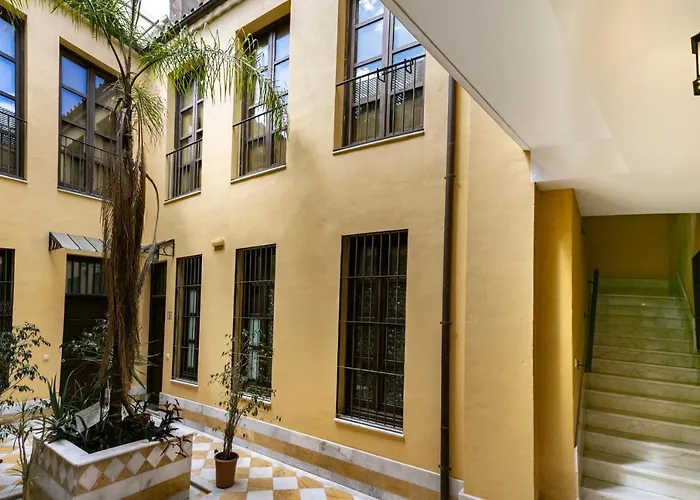 -malagasunapts- Premium Historical Citycentre *