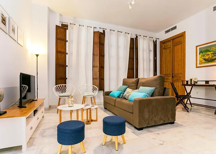 -malagasunapts- Premium Historical Citycentre Apartment *