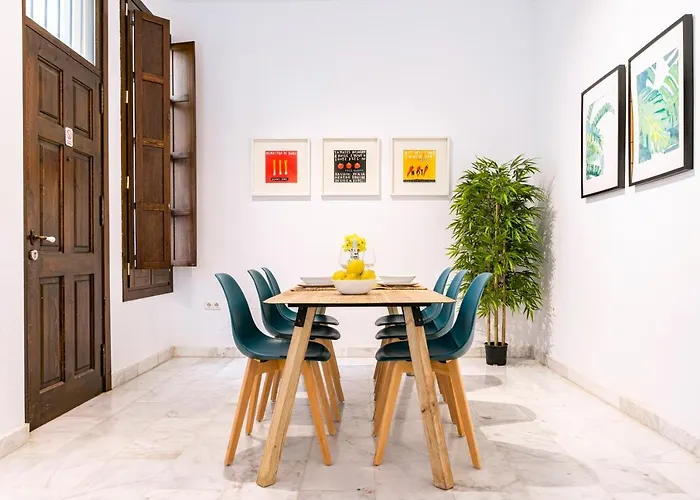 -malagasunapts- Premium Historical Citycentre Apartment